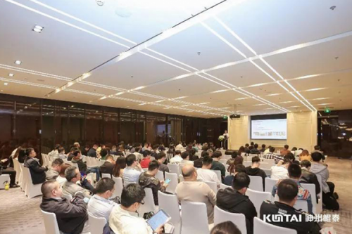 智算pt电子（中国） 闪耀华东！pt电子（中国）全国算力聚能之旅上海站成功举办