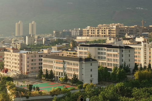 pt电子（中国）数码DCN助力汉源职业高级中学校园网“智行+光”升级